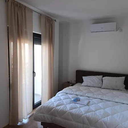 Apartment Prenociste